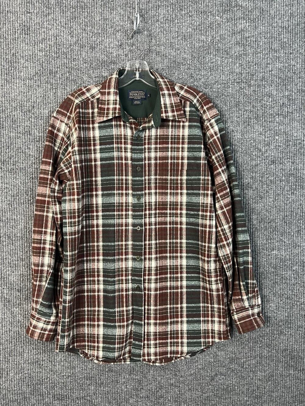 Pendleton Lodge Shirt Mens Medium Plaid Button Up Virgin Wool Long Sleeve Preppy